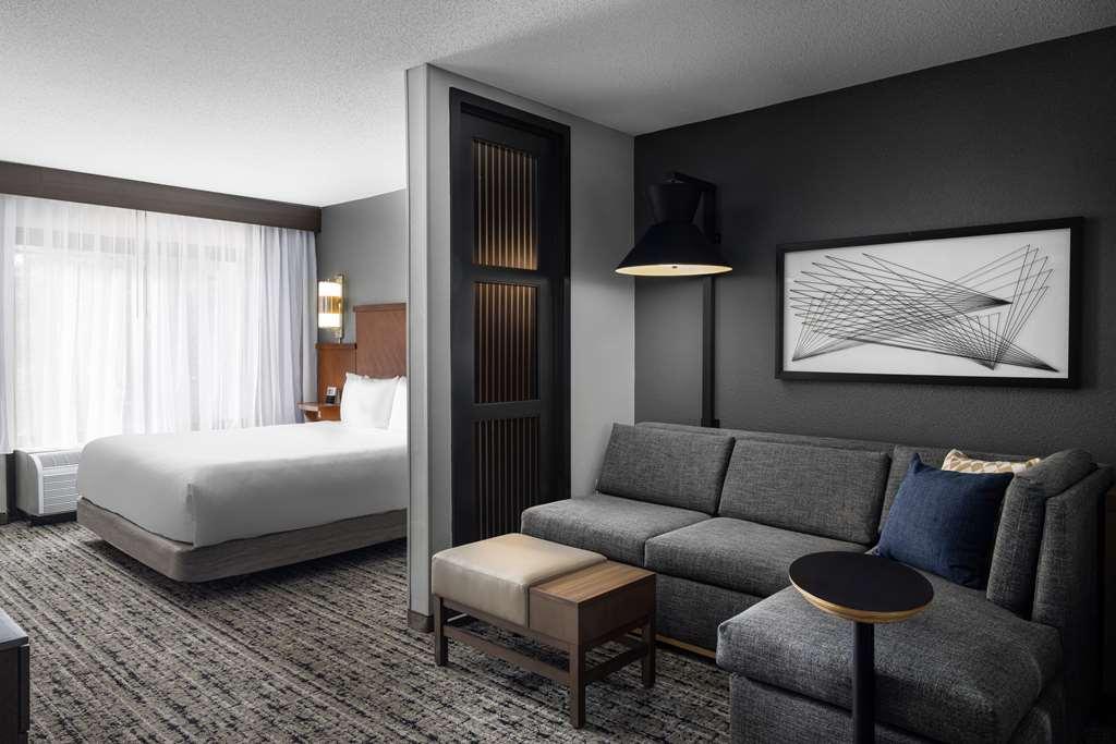 Hyatt Place Mt. Laurel Маунт-Лорел Номер фото